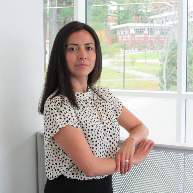 Josefa Villarroel, especialista en programas pro emprendimiento